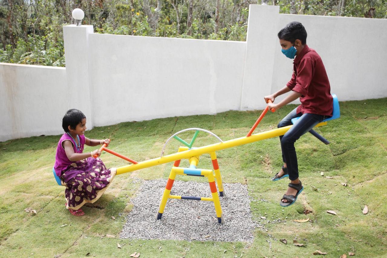 Paadi Holidays Ramakkalmedu Idukki Exteriör bild