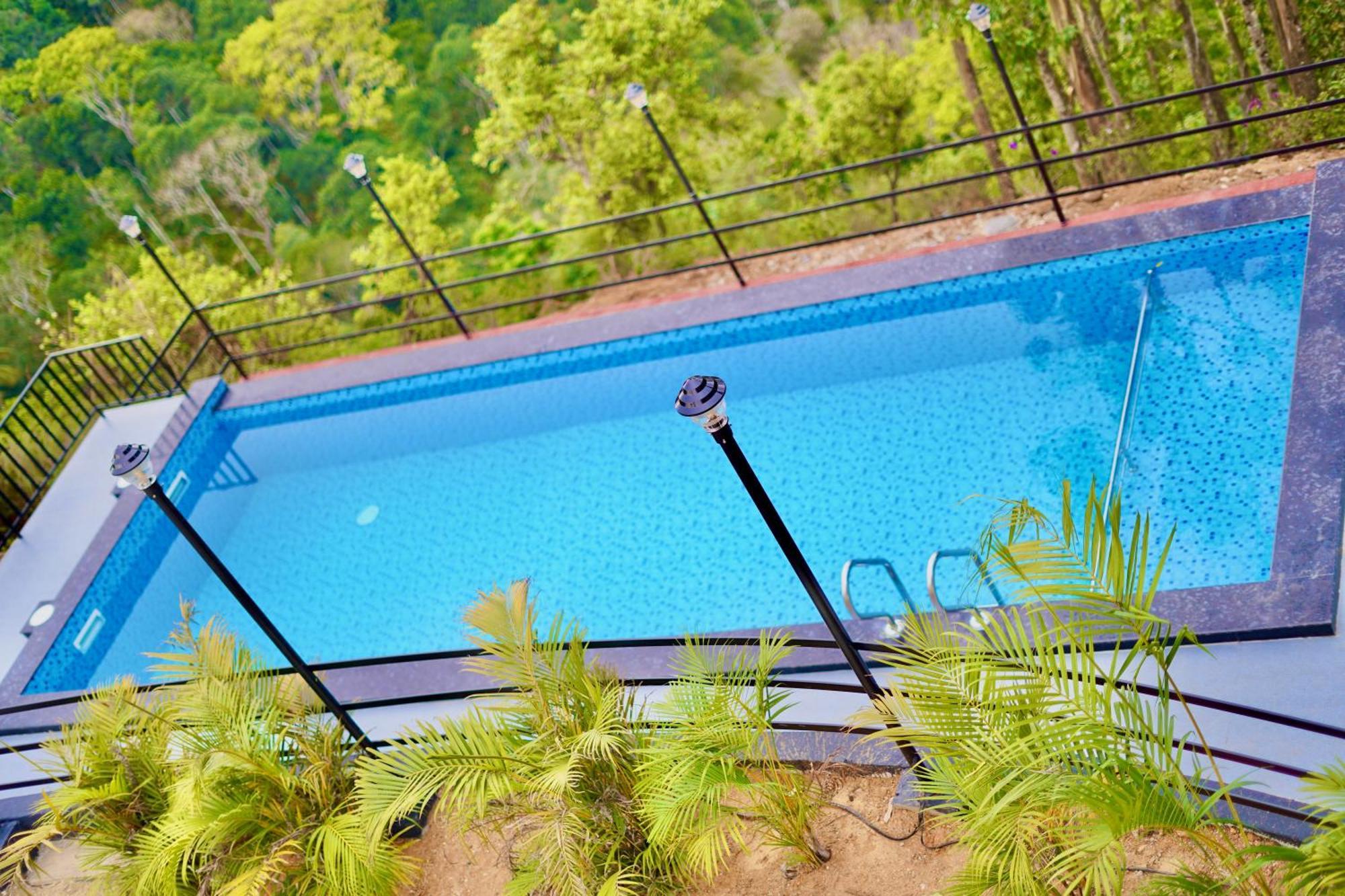 Paadi Holidays Ramakkalmedu Idukki Exteriör bild
